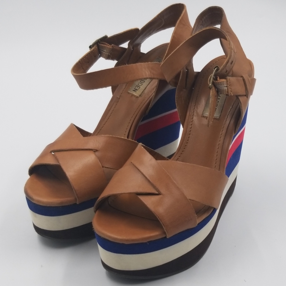Steve Madden Striped Platform Wedge Leather Sandal